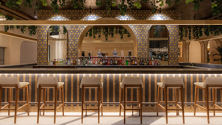 Lobby bar