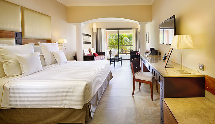 Junior Suite Ocean Front Premium Level Junior Suite Ocean Front Premium Level