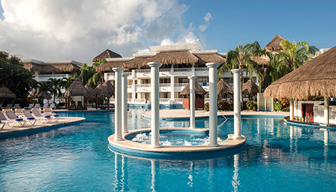 Pool Bar
