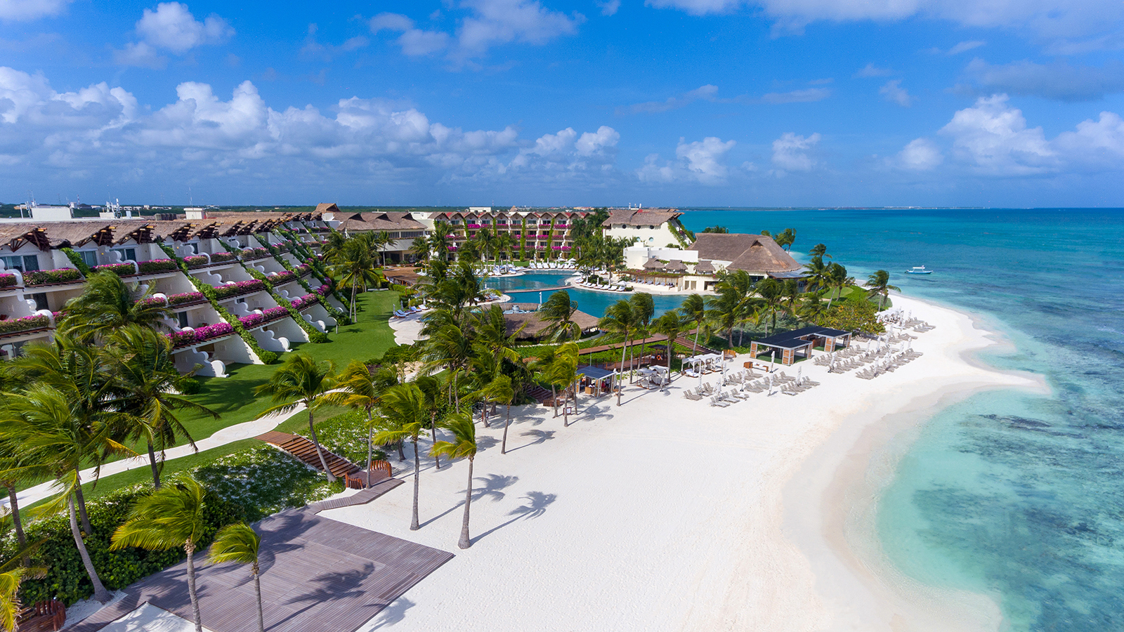 50 km from CUN airport 50 km from CUN airport