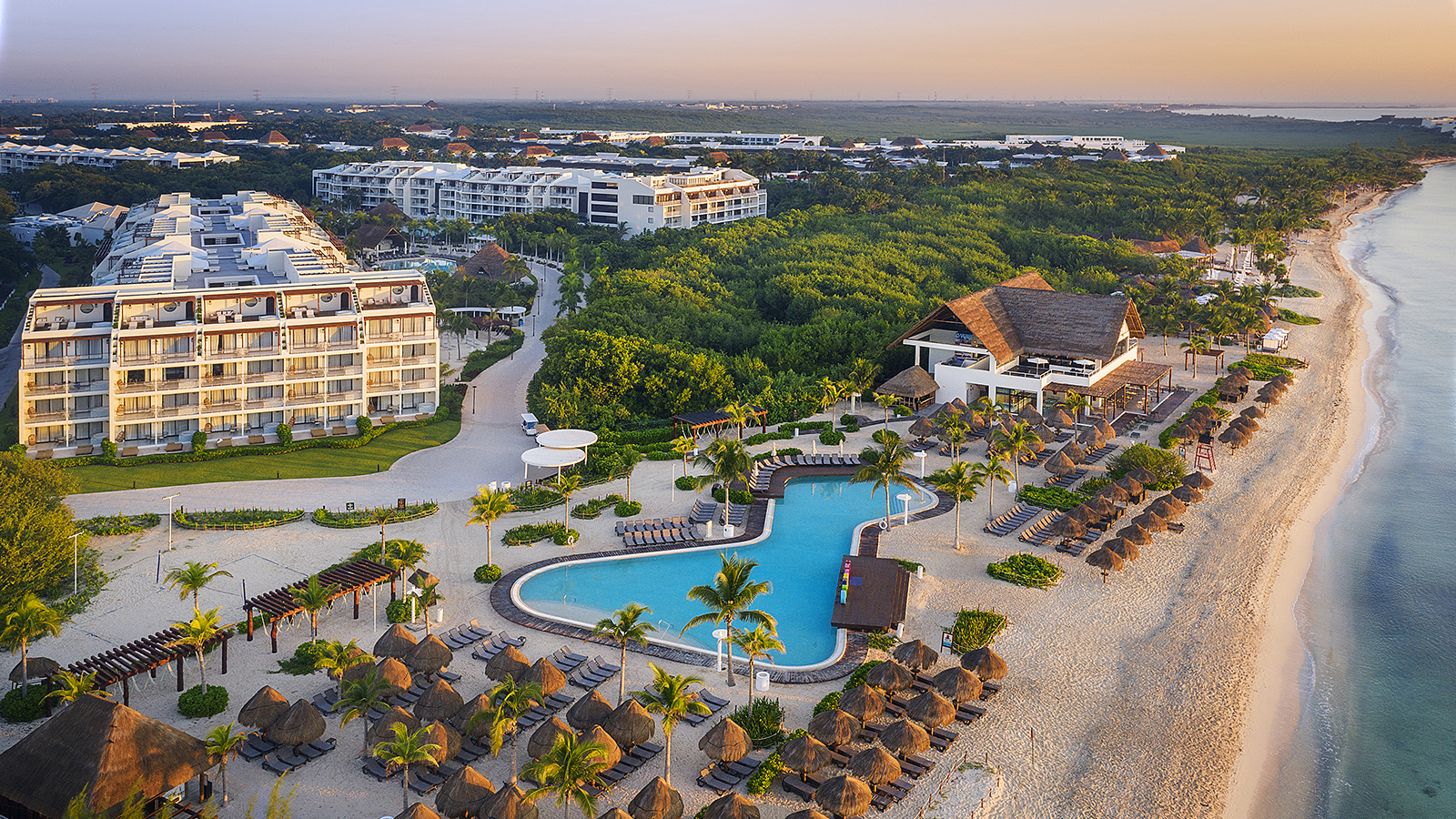 47 km from CUN airport 47 km from CUN airport