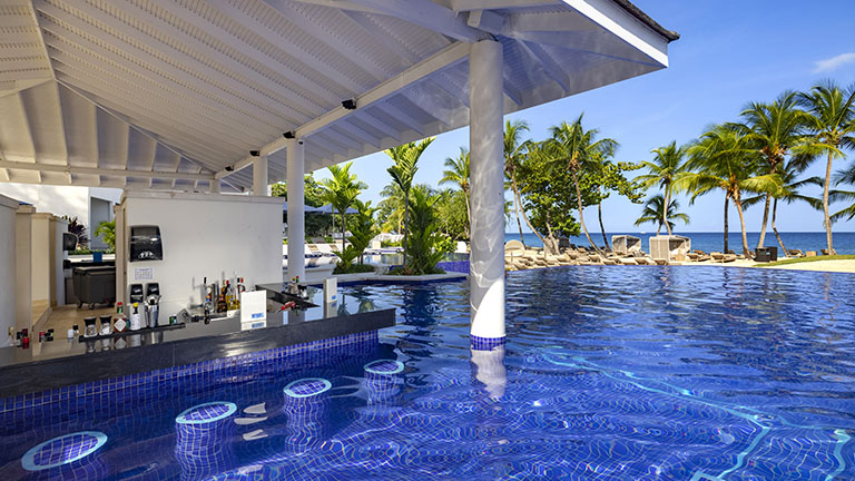 Dips Pool Bar