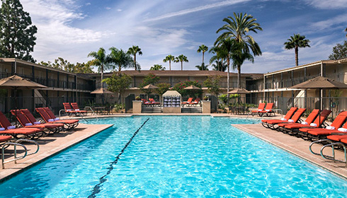 70 km from LAX airport 70 km from LAX airport