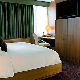 Renaissance Hotel 57 - Rooms - Renaissance Hotel 57