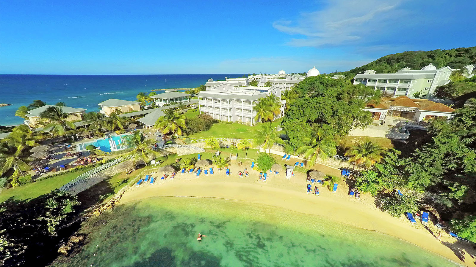 32 km from MBJ airport 32 km from MBJ airport