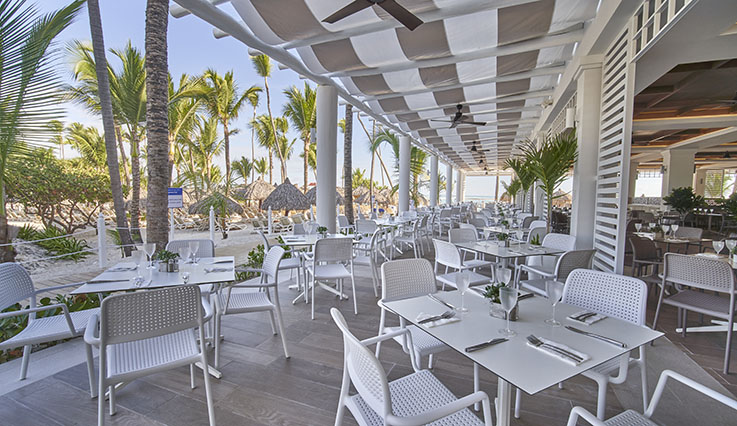 Las Olas Restaurant
