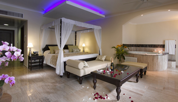 Suite Romance cote piscine