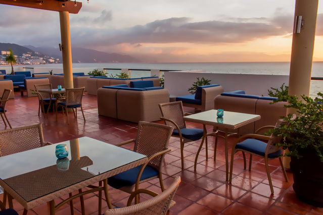 Sky Lounge Bar