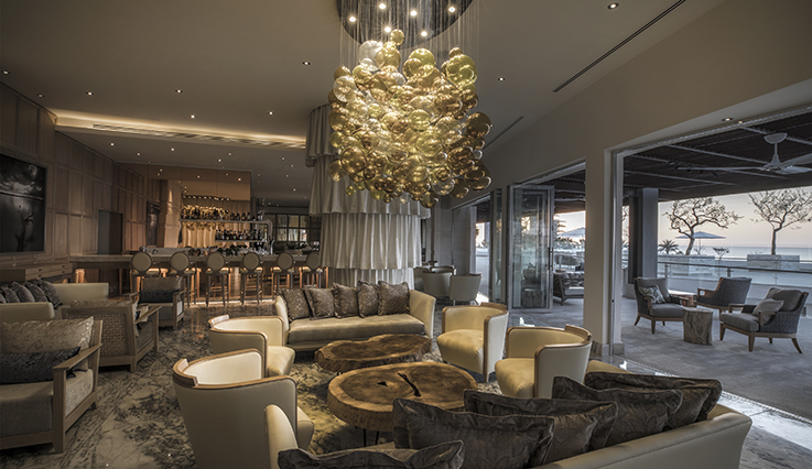 Blanc Lobby