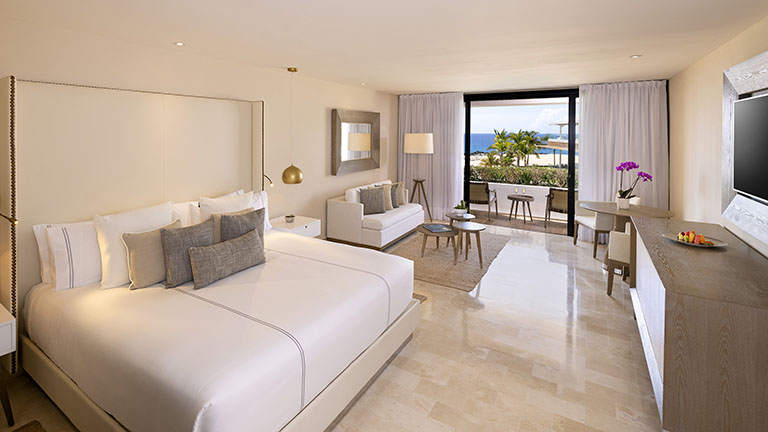 Junior Suite Ocean Front