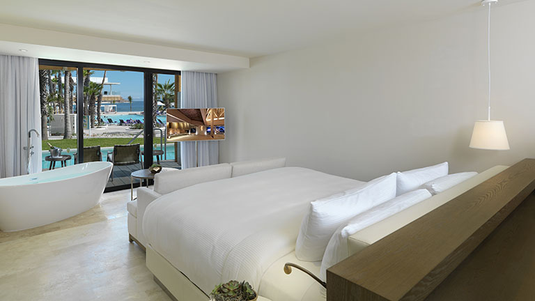 The Reserve Suite Ocean Front Swim Up