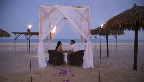 Private dinner on the beach
