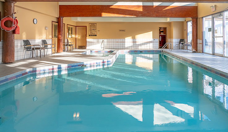 Piscine intérieure