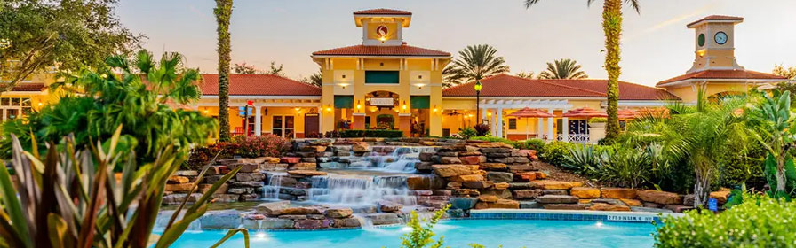 Exterior view of Holiday Inn Resort Orlando Suites