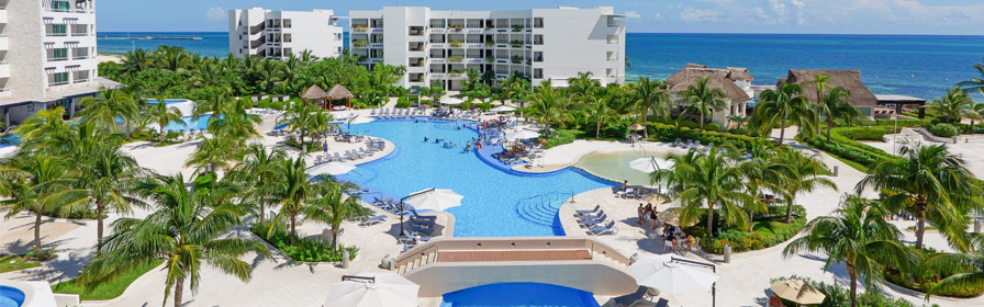 Pool at Ventus at Marina El Cid Spa & Beach Resort
